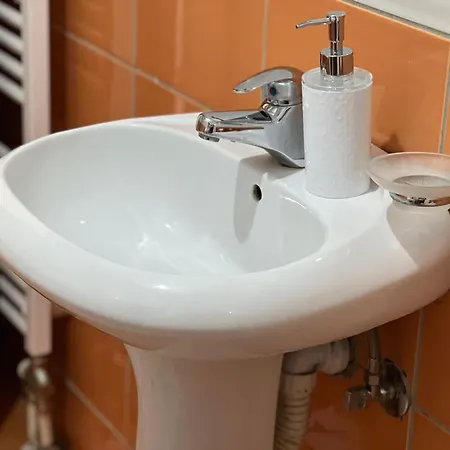 Stan Na Dan Bm Istocno Sarajevo * Donje Mladice